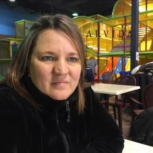 Meet your Posher, Nadia